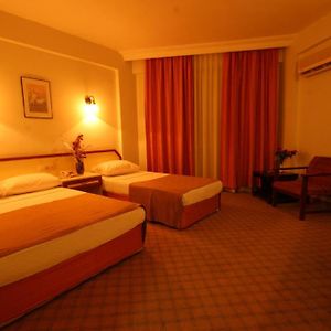Chambre Standarde Lit King-Size